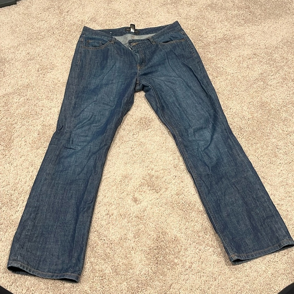Banana Republic Size 12 Jeans 🥺they sit right at the waistline